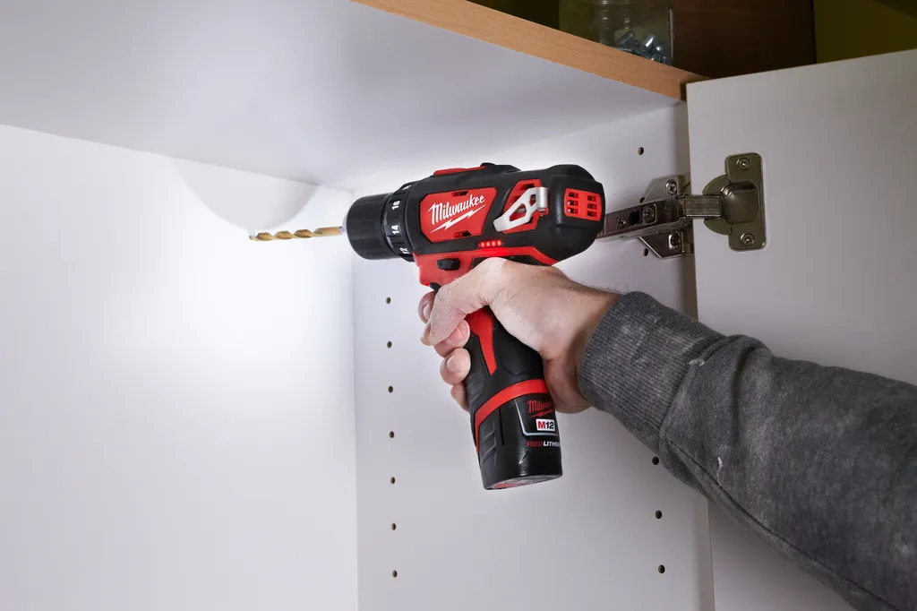 Milwaukee M12 Drill/Impact Combo Kit