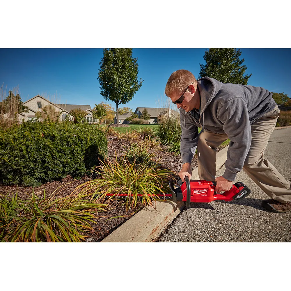 Milwaukee M18 Fuel Hedge Trimmer